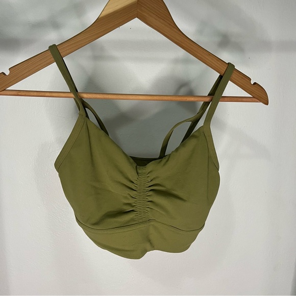 Lululemon yoga bra - Picture 3 of 5